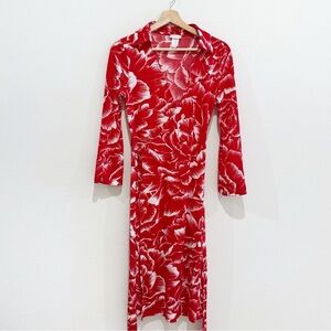 Rubber Ducky Productions Red and White Long Sleeve Wrap Dress Size M